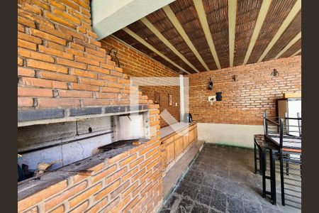Casa à venda com 200m², 3 quartos e 2 vagasÁrea comum