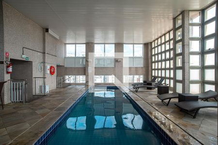 Apartamento à venda com 40m², 1 quarto e 1 vaga Apartamento à venda com 40m², 1 quarto e 1 vagaÁrea comum - Piscina