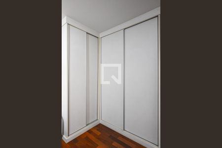 Casa à venda com 188m², 3 quartos e 2 vagasDetalhe