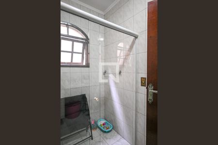 Casa à venda com 188m², 3 quartos e 2 vagasBanheiro