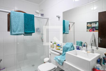 Casa à venda com 188m², 3 quartos e 2 vagasBanheiro