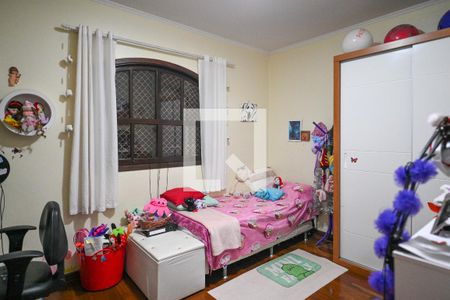 Casa à venda com 188m², 3 quartos e 2 vagasQuarto