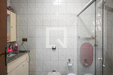 Casa à venda com 188m², 3 quartos e 2 vagasBanheiro