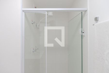 Banheiro de apartamento para alugar com 1 quarto, 33m² em Santo Amaro, São Paulo
