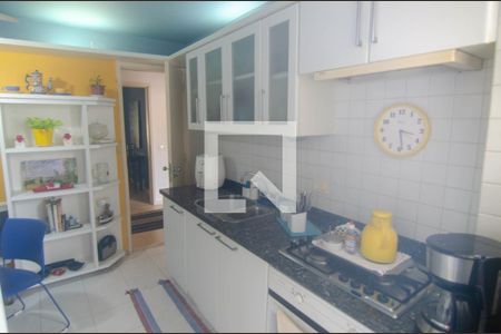 Apartamento à venda com 216m², 3 quartos e 1 vagaCozinha