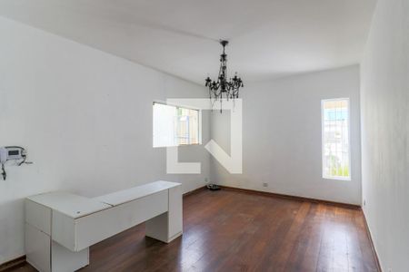 Sala de casa para alugar com 3 quartos, 132m² em Campo Belo, São Paulo