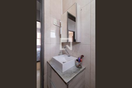Apartamento à venda com 48m², 2 quartos e sem vagaBanheiro
