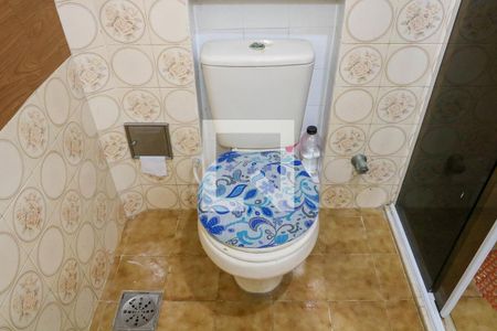 Apartamento à venda com 80m², 2 quartos e sem vagaBanheiro