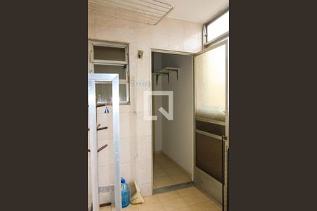 Apartamento à venda com 80m², 2 quartos e sem vagaDespensa