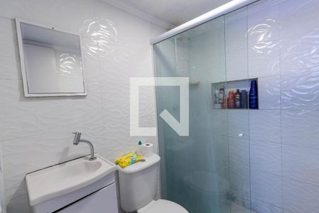 Banheiro de apartamento à venda com 2 quartos, 49m² em Jardim São Nicolau, São Paulo