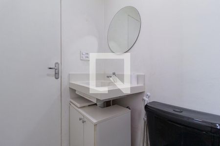 Apartamento para alugar com 70m², 3 quartos e 1 vaga Apartamento para alugar com 70m², 3 quartos e 1 vagaBanheiro