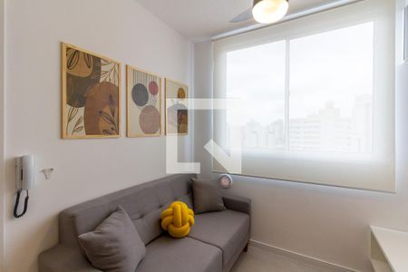 Sala de kitnet/studio para alugar com 1 quarto, 25m² em Água Branca, São Paulo