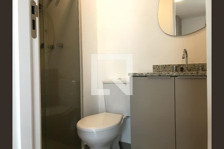 Banheiro de kitnet/studio para alugar com 1 quarto, 27m² em Vila Buarque, São Paulo