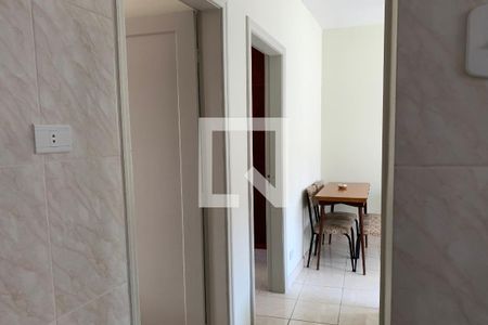 Corredor  de apartamento para alugar com 2 quartos, 45m² em Boqueirão, Praia Grande