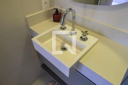 Studio para alugar com 25m², 1 quarto e sem vaga Studio para alugar com 25m², 1 quarto e sem vagaBanheiro