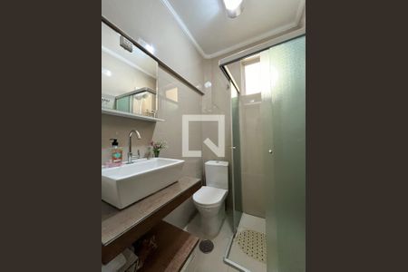 Casa à venda com 200m², 3 quartos e 1 vagaBanheiro Corredor