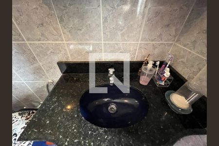 Casa à venda com 200m², 3 quartos e 1 vagaBanheiro da Suíte