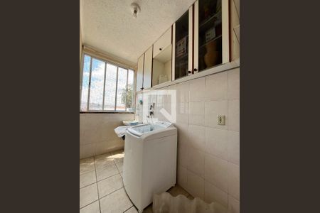 Casa à venda com 200m², 3 quartos e 1 vagaÁrea de Serviço