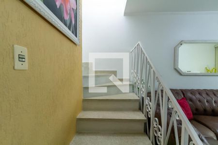 Escada de casa à venda com 2 quartos, 128m² em Vila Caminho do Mar, São Bernardo do Campo