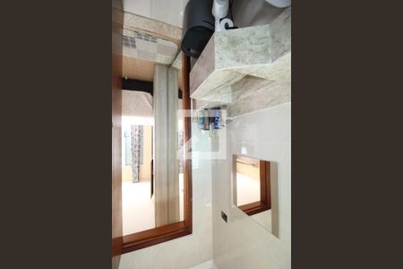 Casa de condomínio à venda com 120m², 3 quartos e 2 vagasBanheiro da Suíte