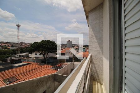 Casa de condomínio à venda com 120m², 3 quartos e 2 vagasQuarto 1 - suíte - varanda