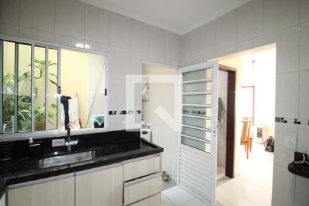 Casa de condomínio à venda com 120m², 3 quartos e 2 vagasCozinha