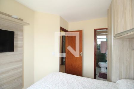 Casa de condomínio à venda com 120m², 3 quartos e 2 vagasQuarto 1 - suíte