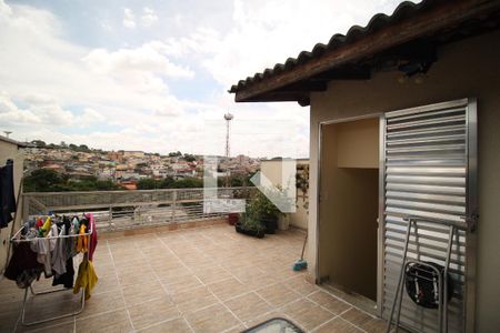 Casa de condomínio à venda com 120m², 3 quartos e 2 vagasÁrea gourmet - churrasqueira