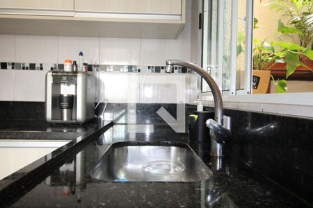 Casa de condomínio à venda com 120m², 3 quartos e 2 vagasCozinha