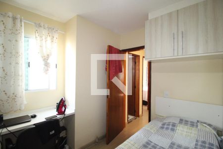 Casa de condomínio à venda com 120m², 3 quartos e 2 vagasQuarto 2 