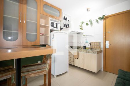 Apartamento à venda com 44m², 1 quarto e 1 vaga Apartamento à venda com 44m², 1 quarto e 1 vagaCozinha