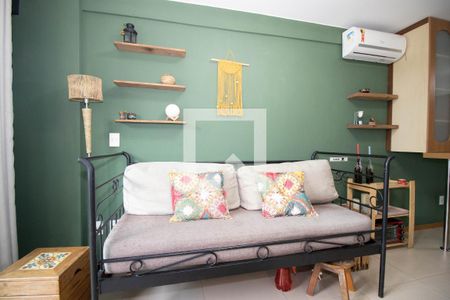 Apartamento à venda com 44m², 1 quarto e 1 vaga Apartamento à venda com 44m², 1 quarto e 1 vagaSala