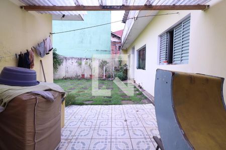 Casa à venda com 120m², 4 quartos e 6 vagasLavanderia