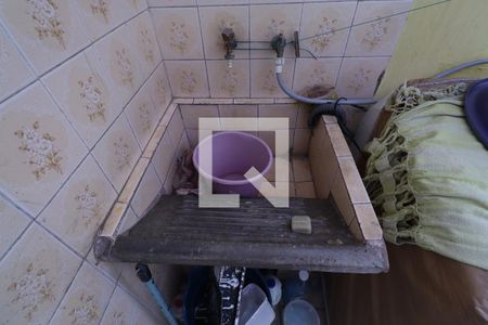 Casa à venda com 120m², 4 quartos e 6 vagasLavanderia (Torneira)