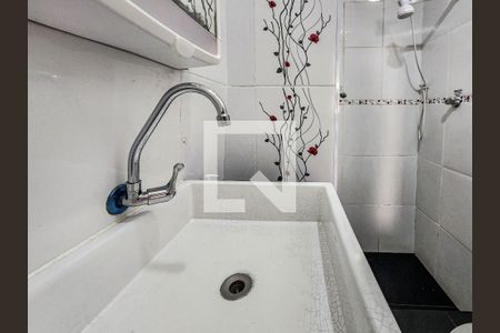 Apartamento para alugar com 71m², 3 quartos e sem vaga Apartamento para alugar com 71m², 3 quartos e sem vagaBanheiro Social