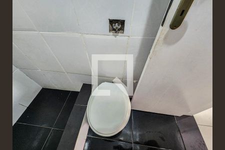 Apartamento para alugar com 71m², 3 quartos e sem vaga Apartamento para alugar com 71m², 3 quartos e sem vagaBanheiro Social