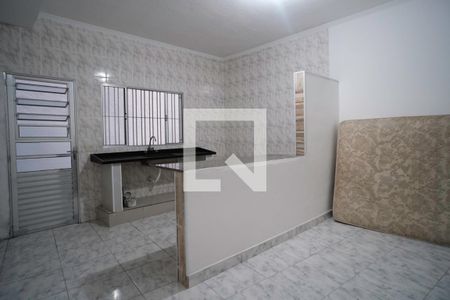 Sala de casa à venda com 1 quarto, 40m² em Jardim Eliane, São Paulo