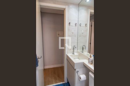 Apartamento à venda com 40m², 2 quartos e sem vaga Apartamento à venda com 40m², 2 quartos e sem vagaBanheiro
