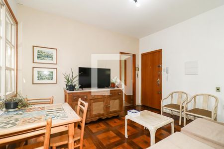 Sala de apartamento à venda com 2 quartos, 69m² em Santa Cecília, Porto Alegre