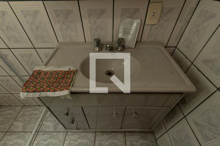 Casa para alugar com 204m², 4 quartos e 2 vagasBanheiro Social