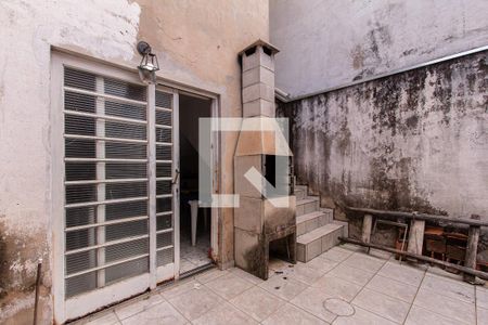 Casa para alugar com 204m², 4 quartos e 2 vagasQuintal