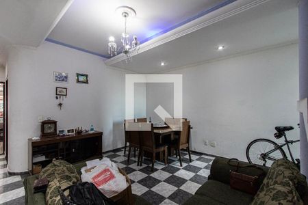 Casa para alugar com 204m², 4 quartos e 2 vagasSala