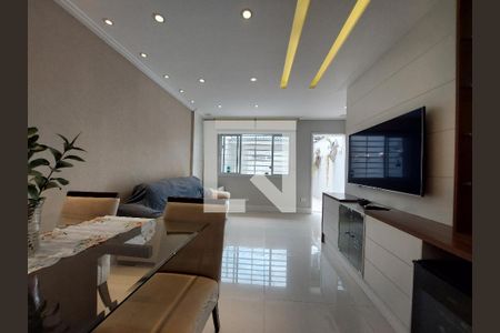 Sala de casa para alugar com 3 quartos, 79m² em Vila Isa, São Paulo