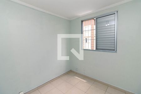 Quarto 1 de apartamento para alugar com 2 quartos, 40m² em Jardim Santa Terezinha (zona Leste), São Paulo