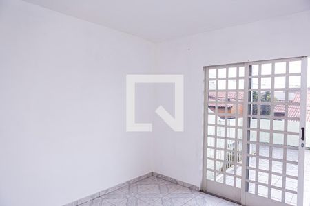 Sala de casa à venda com 2 quartos, 125m² em Vila Rio Branco, São Paulo