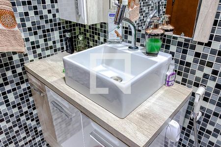 Casa à venda com 267m², 4 quartos e 3 vagasBanheiro 2