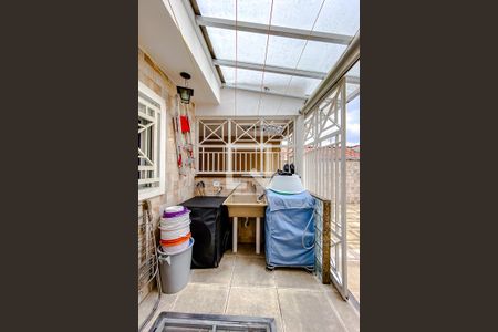 Casa à venda com 267m², 4 quartos e 3 vagasÁrea de Serviço 2