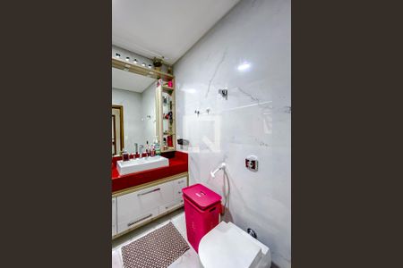 Casa à venda com 267m², 4 quartos e 3 vagasBanheiro da Suíte