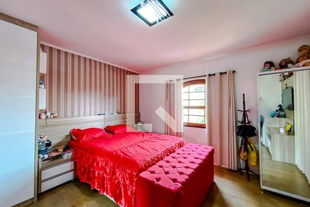 Quarto 1 - Suíte de casa à venda com 4 quartos, 267m² em Vila Canero, São Paulo