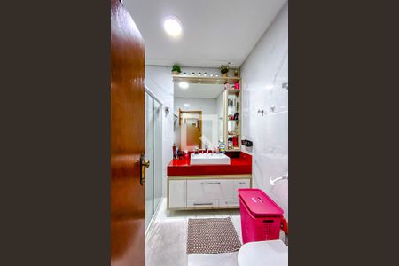 Casa à venda com 267m², 4 quartos e 3 vagasBanheiro da Suíte